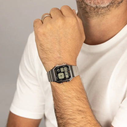 Casio Vint. Mod. Retro Future Edgy - Silv…