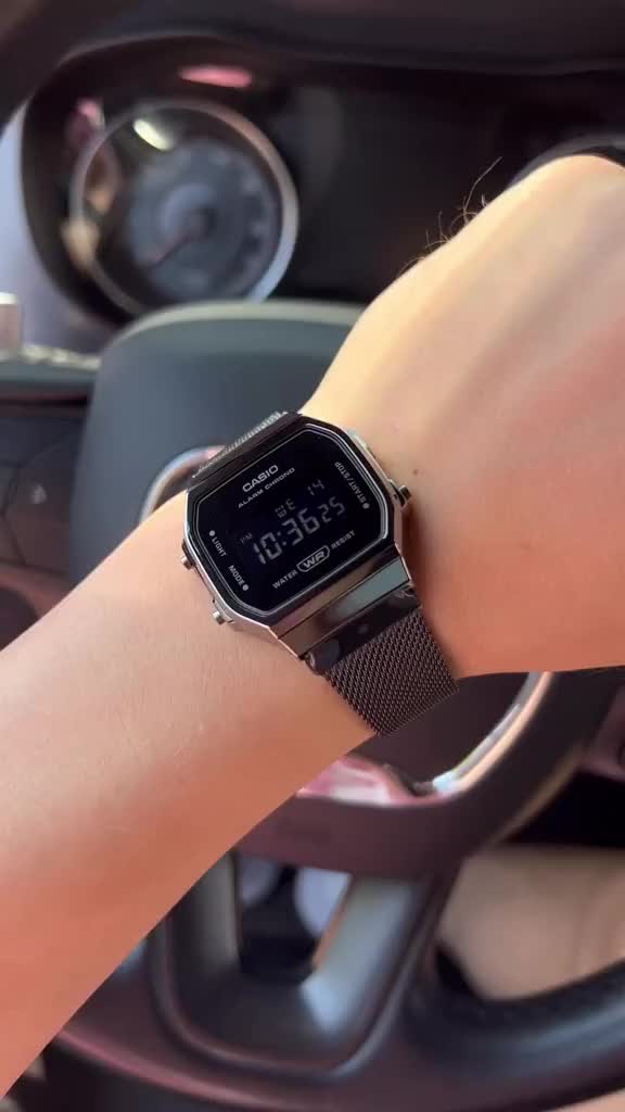 Casio Vintage Mod. Iconic - Black