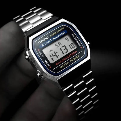Casio Vintage Mod. Iconic - Classic Silver