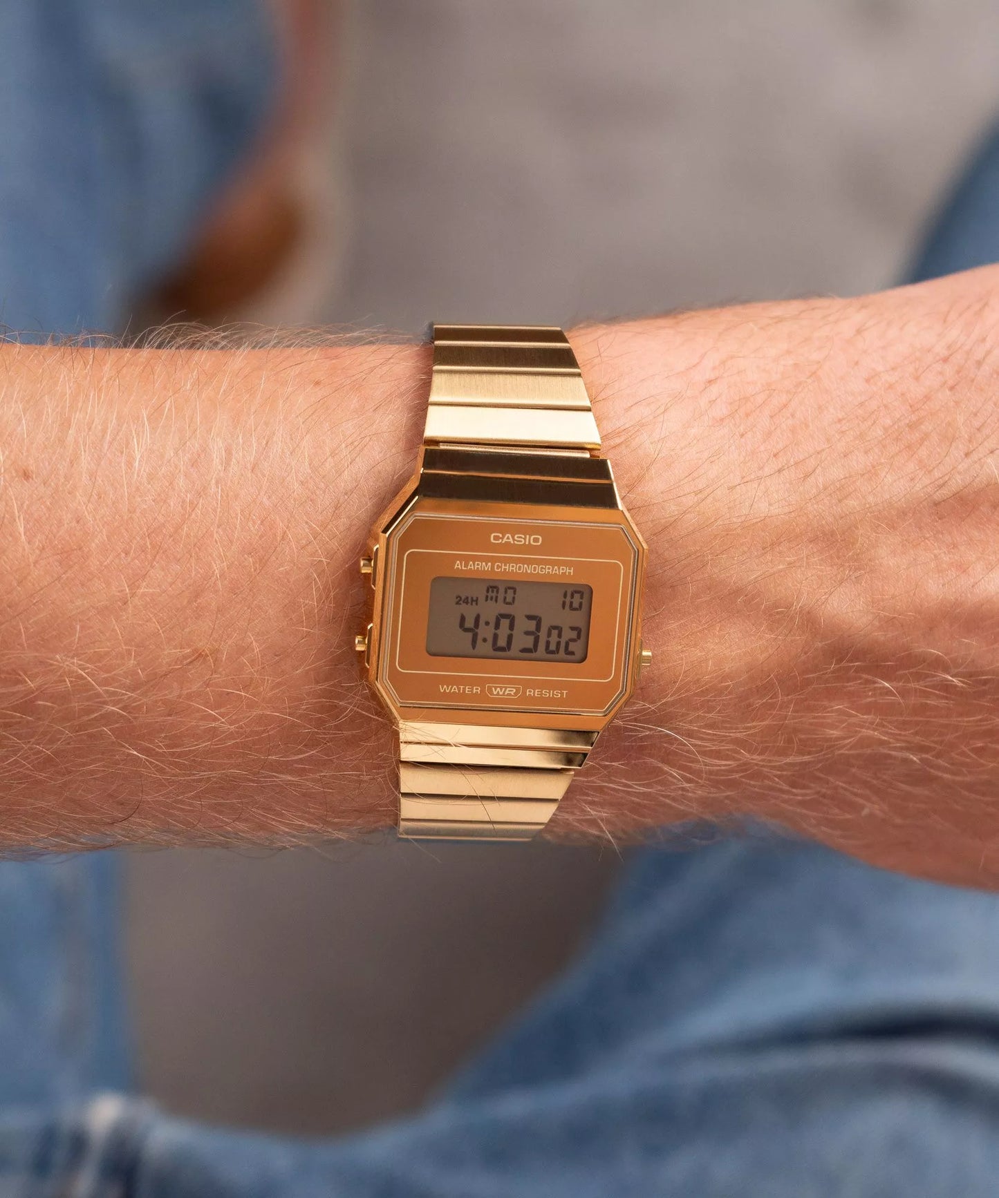 Casio Vintage Mod. Iconic Slim Gold