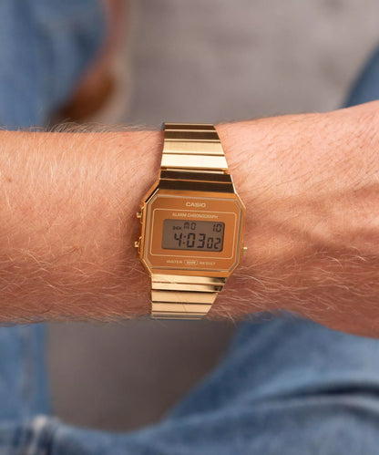 Casio Vintage Mod. Iconic Slim Gold