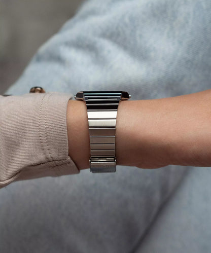 Casio Vintage Mod. Iconic Slim Design